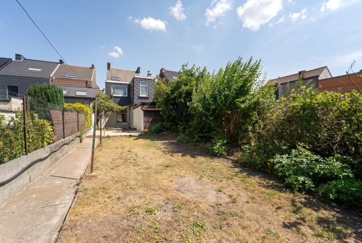 House in Mont-sur-Marchienne