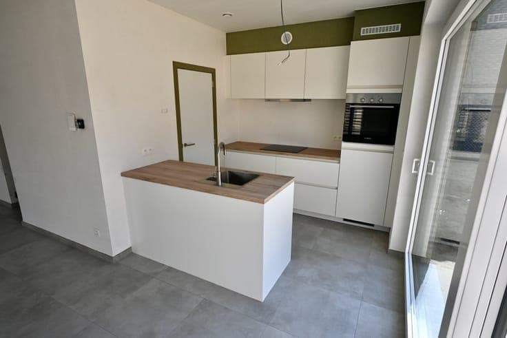Nieuwbouwwoning in centrum Broechem met 3 slaapkamers !
