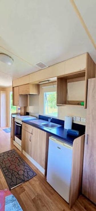 Stunning 3-bedroom mobile home