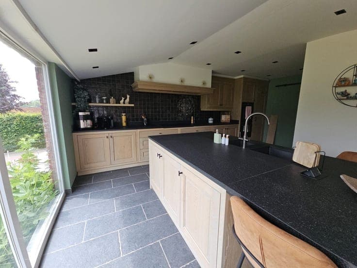 Karaktervolle halfopen woning met authentieke uitstraling