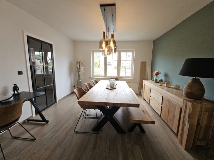 Karaktervolle halfopen woning met authentieke uitstraling