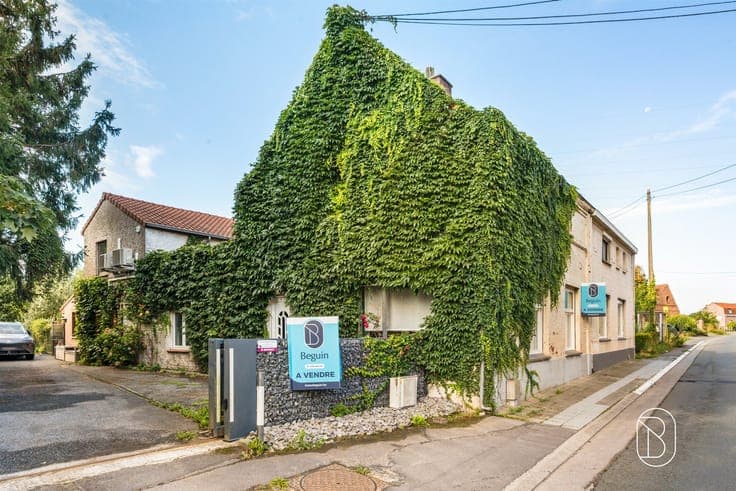 2-Bedroom House in Froyennes