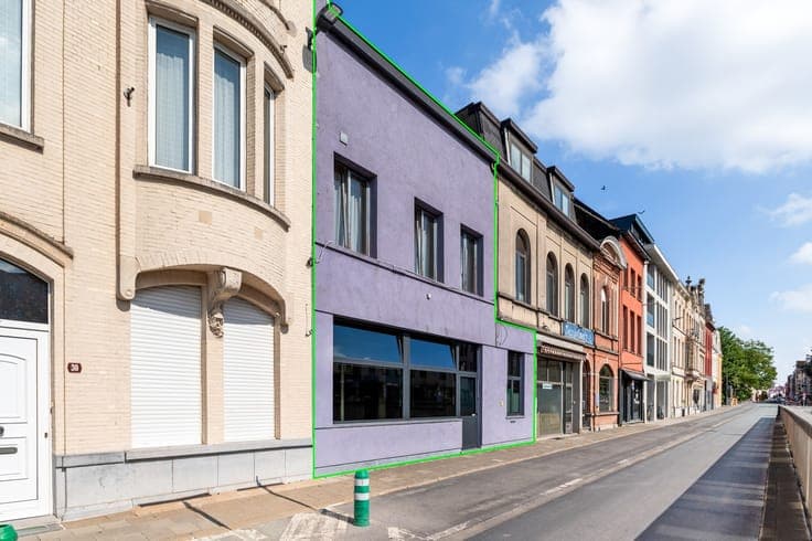 Ruime woning met handelsgelijkvloers op centrale locatie ...