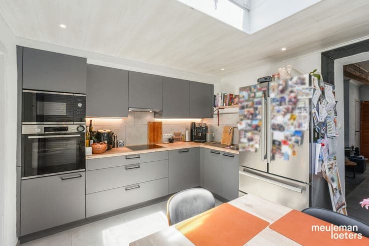 Charming move-in ready city house with sunny courtyard