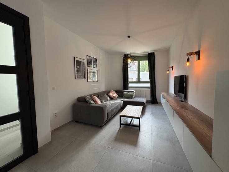 Ready-to-move-in family home with 3 bedrooms and garden