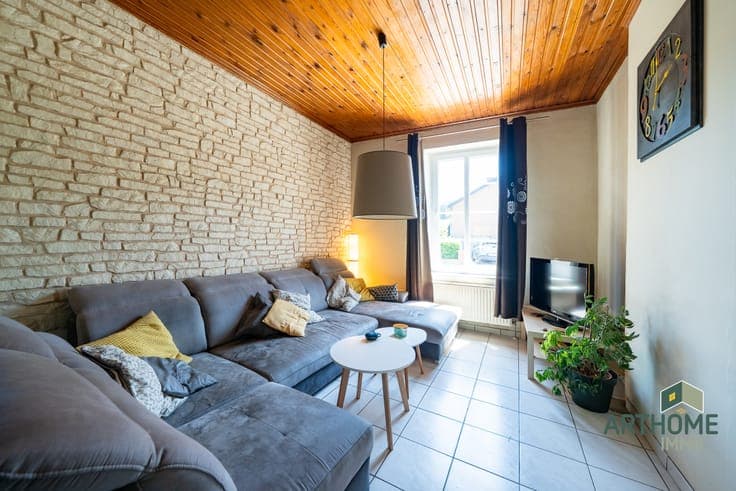 House in Châtelet