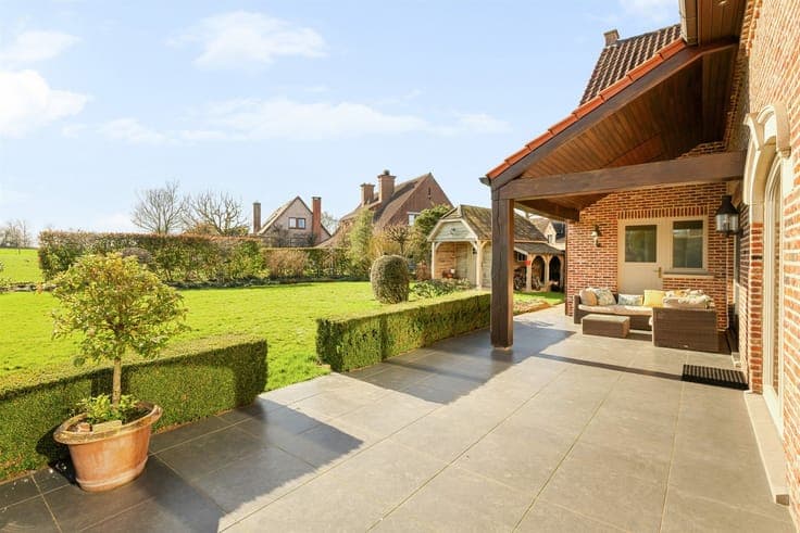 Exclusieve grote villa van 550 m² met een prachtig zicht!