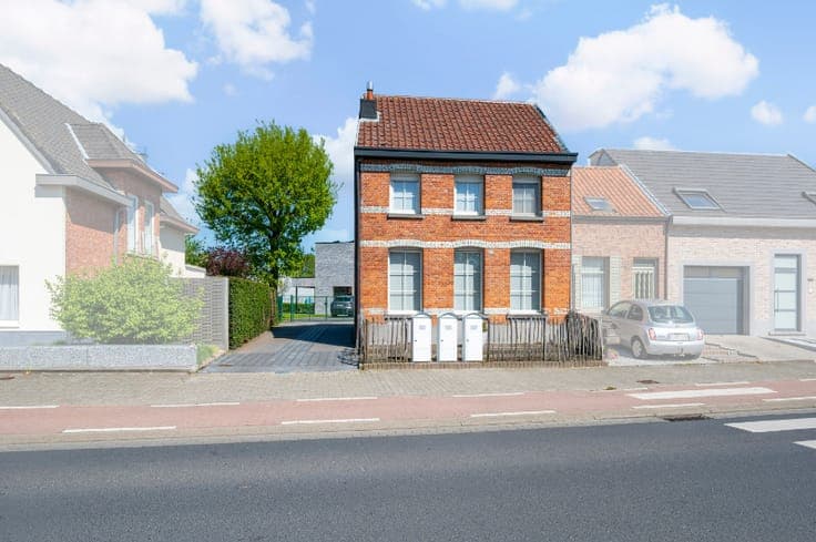SUPER GEZELLIGE EIGENDOM MET TERRAS EN GROTE GARAGE