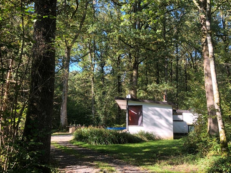 Exceptionally large building plot (6,400 m2) with chalet