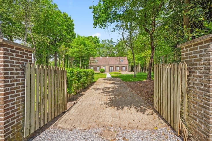 House in Heist-op-den-Berg Hallaar