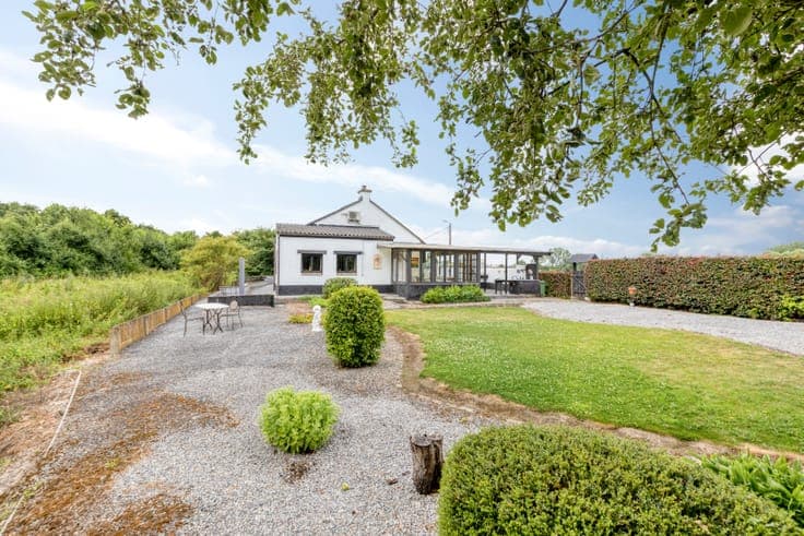 Move-in ready home with garden and garage in Drieslinter