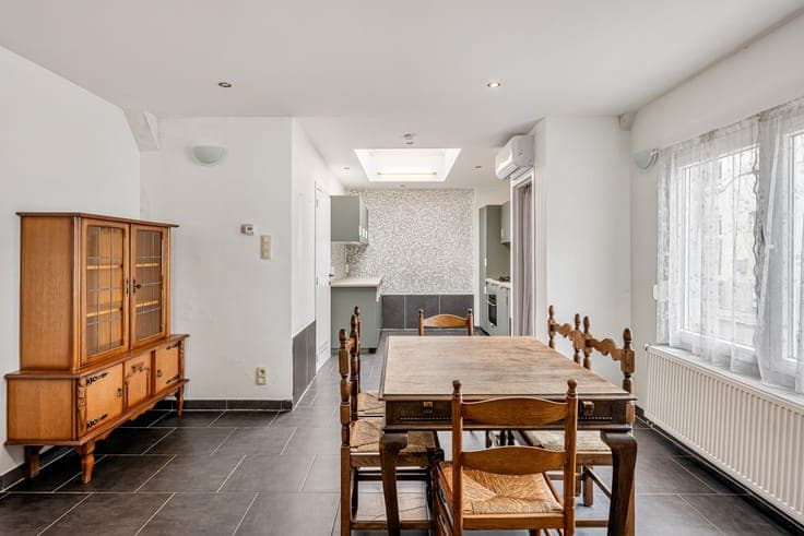 Instapklare woning met 4 slaapkamers op een uitstekende l...