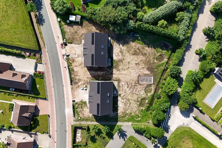 Ruime nieuwbouwwoning op groot perceel te Wingene