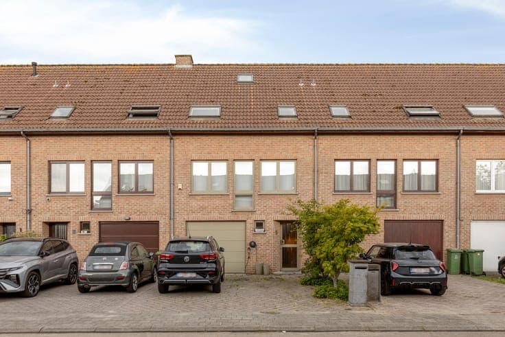 Instapklare split-level woning in de gegeerde wijk Rietsc...