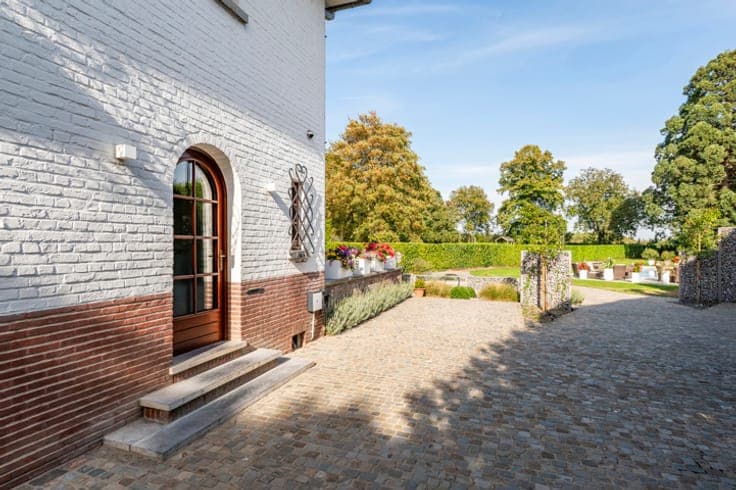 Exceptional property in Hannut