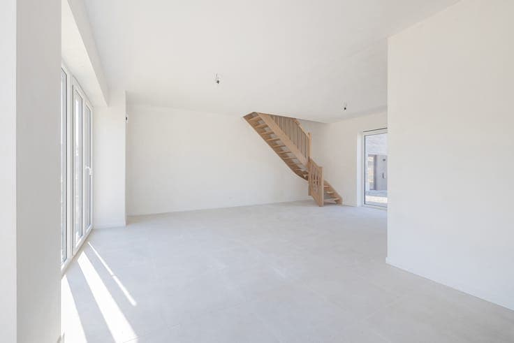New house, 2 facades, 2 bedrooms with terrace