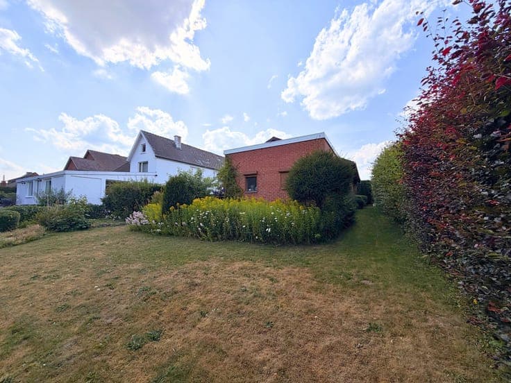 House in Ham-sur-Heure-Nalinnes