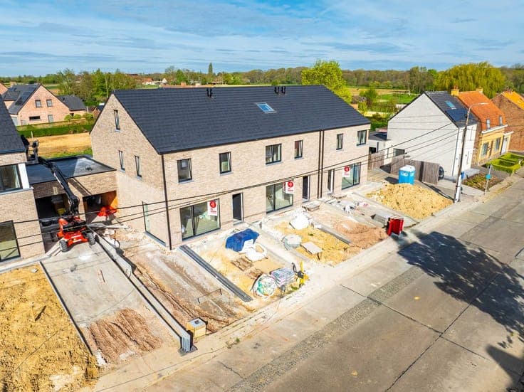 New building in Hollebeke (Sale under REGISTRATION FEES)