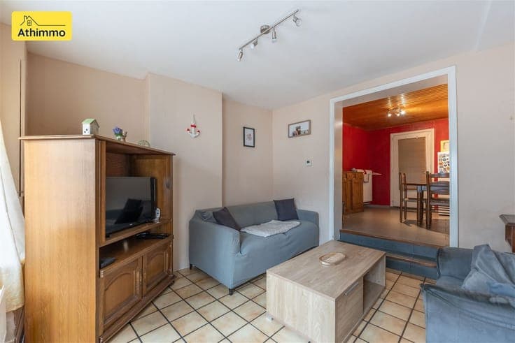 Idéal investisseur - Maison 1 ch avec cour et remise.