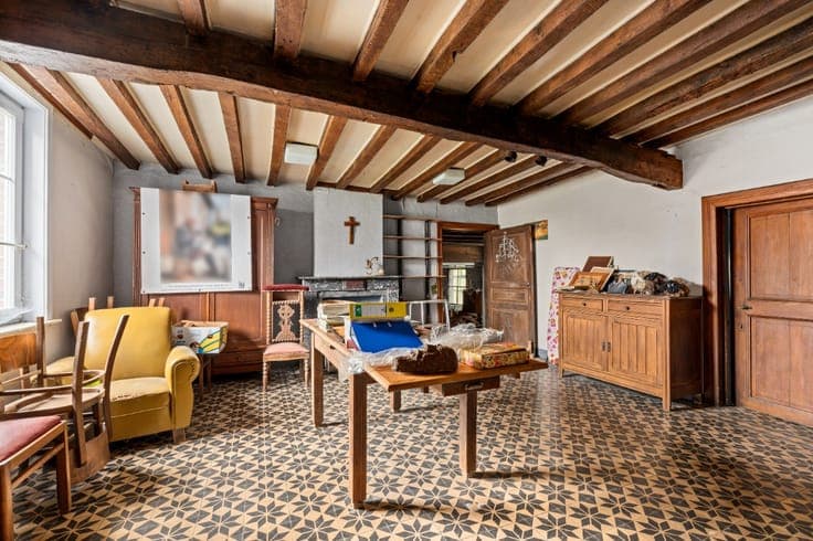 Spacious home in a quiet area of Ternat