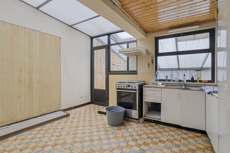 House with spacious sunny garden for sale in the center of K