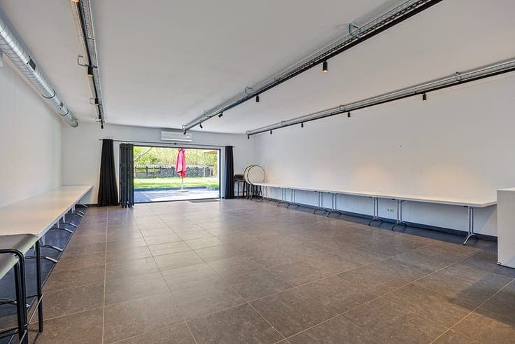 New-build home with practice space