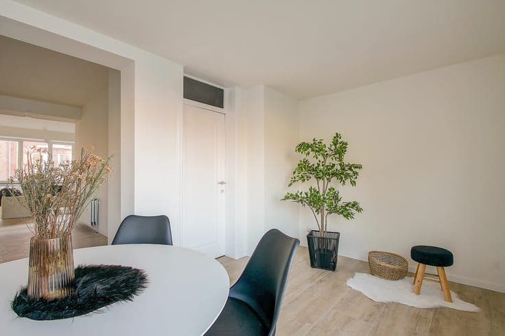 Uniek multifunctioneel gebouw met polyvalente ruimte (±30...