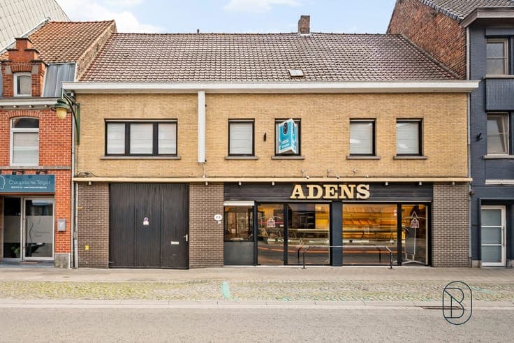 Versatile Commercial Property with Separate Residence