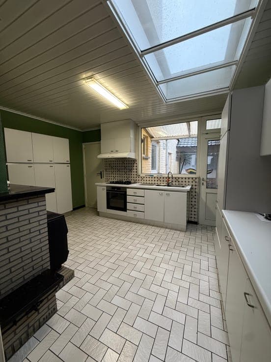 4-bed house with terrace, EPC B, in Ghent
