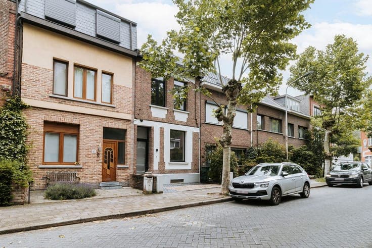 Prachtig gerenoveerde woning met 3 slaapkamers en tuin
