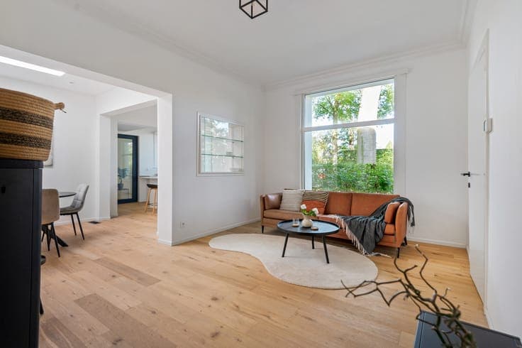 Unique home with a generous garden in green Brasschaat