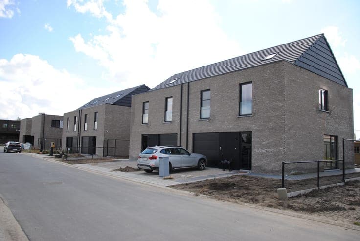 Energieneutrale gesloten bebouwing met garage