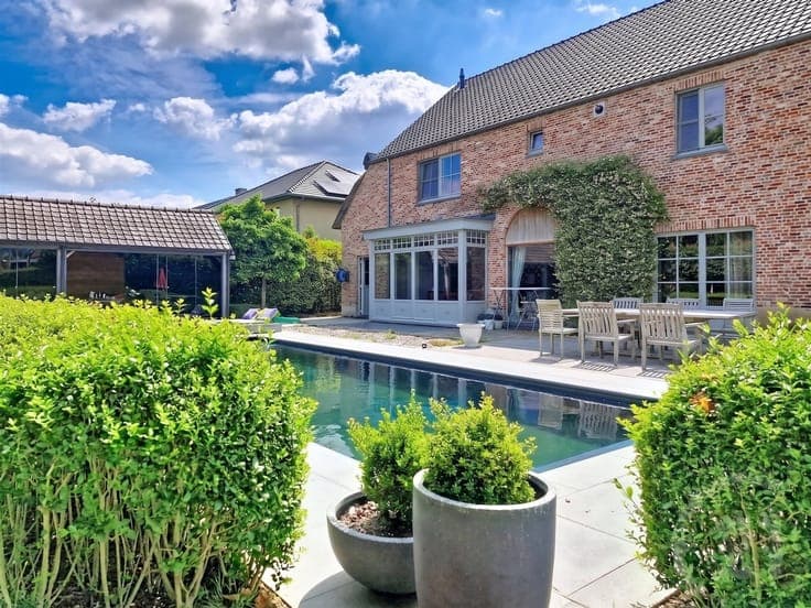 Villa for sale in Begijnendijk!