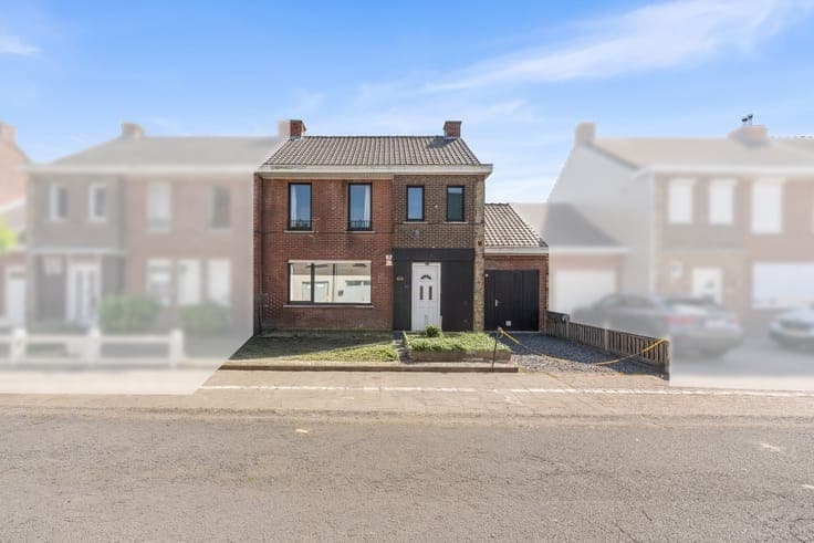 Spacious closed house near park in Berlare