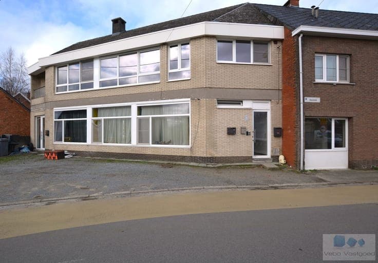 Opbrengsteigendom - 4 appartementen mooi rendement