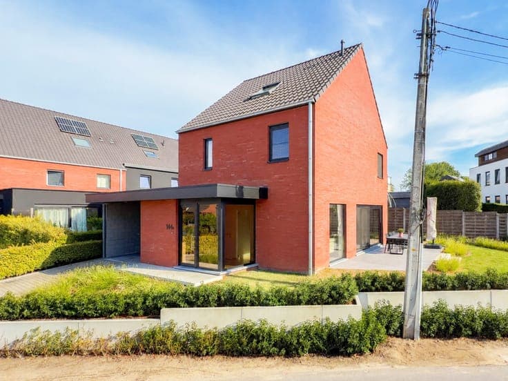 Te koop, recente, energiezuinige gezinswoning met 4 slaap...