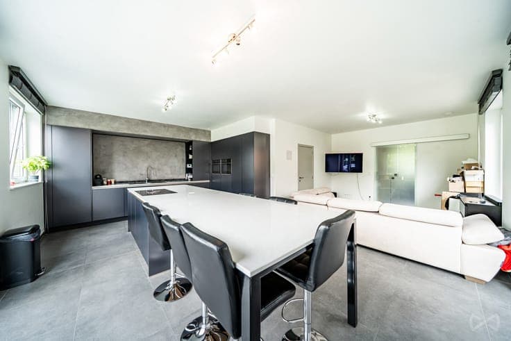 Well-located house in Grimbergen - recent construction