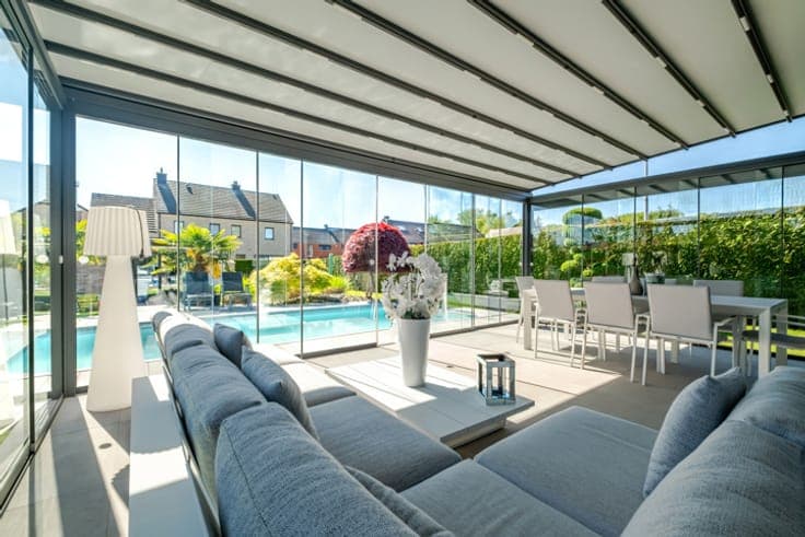 Villa de luxe meublée avec piscine et 4 chambres - PEB C
