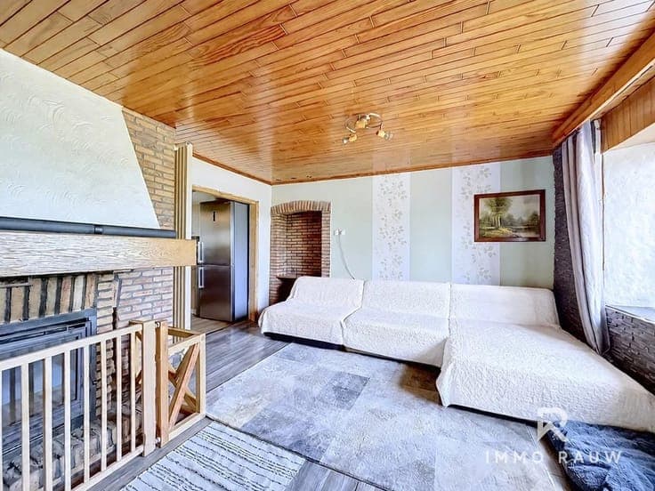 Wohnhaus mit zusätzlicher Wohnung in ruhiger Lage von Schopp