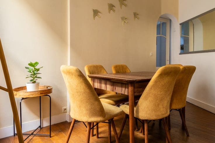 2-Bedroom Single-Family House for Sale in Ixelles