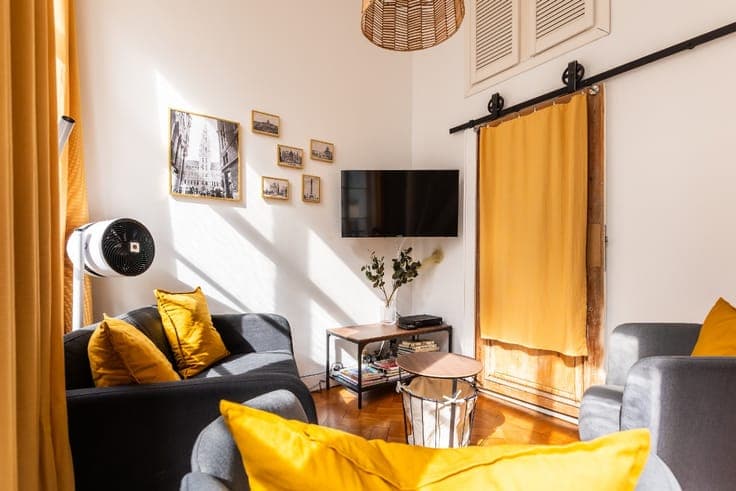 2-Bedroom Single-Family House for Sale in Ixelles