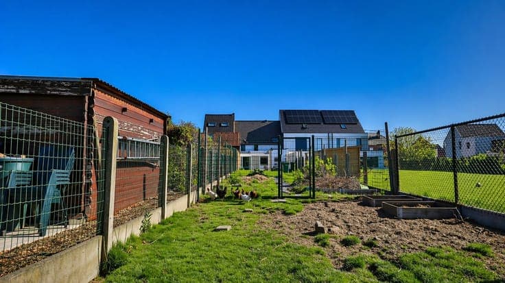 Te koop: Ruime (handels)woning met prachtige tuin in het ...