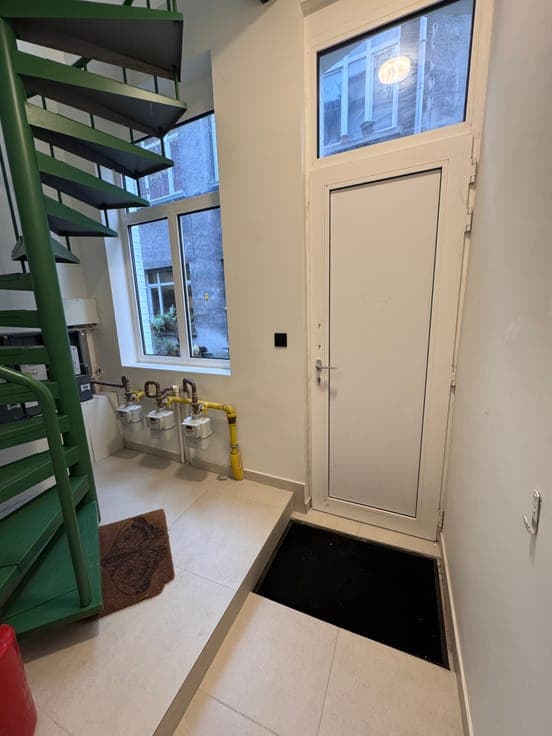 Opbrengsteigendom te koop op toplocatie nabij de Universi...
