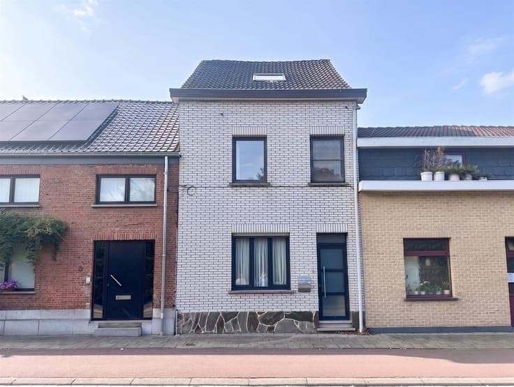 Move-in ready home with 4 (bed) rooms and garden in Mechelen
