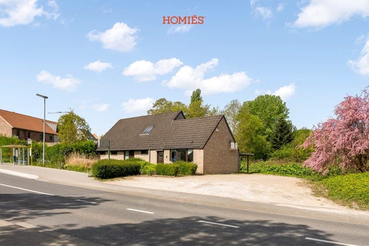 Instapklare woning met polyvalente handelsruimte