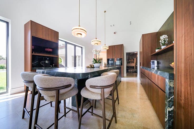 Prestigious villa completely reinvented in 2025