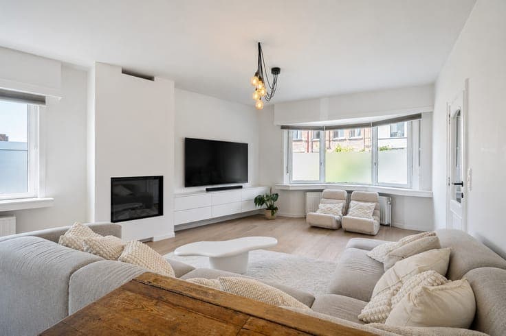 Instapklare, gerenoveerde woning met 3 slaapkamers, royaa...