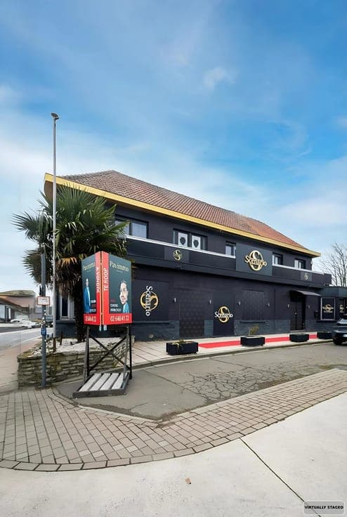 Mixed-use villa for commercial and residential purposes of ±
