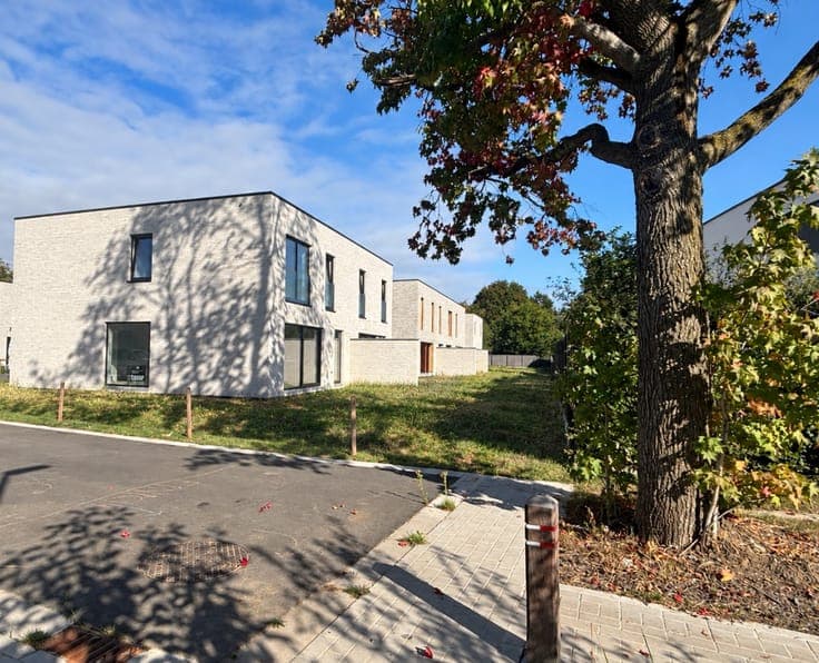Smeskeshof 1 - Moderne woning met 3 slaapkamers en garage...