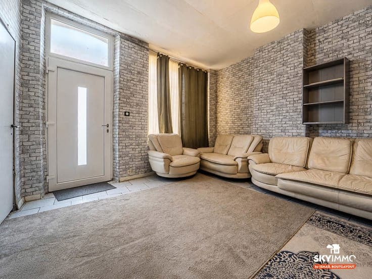 MAISON 4 CHAMBRES - 2 SDB - TERRASSE - PEB D - SERAING